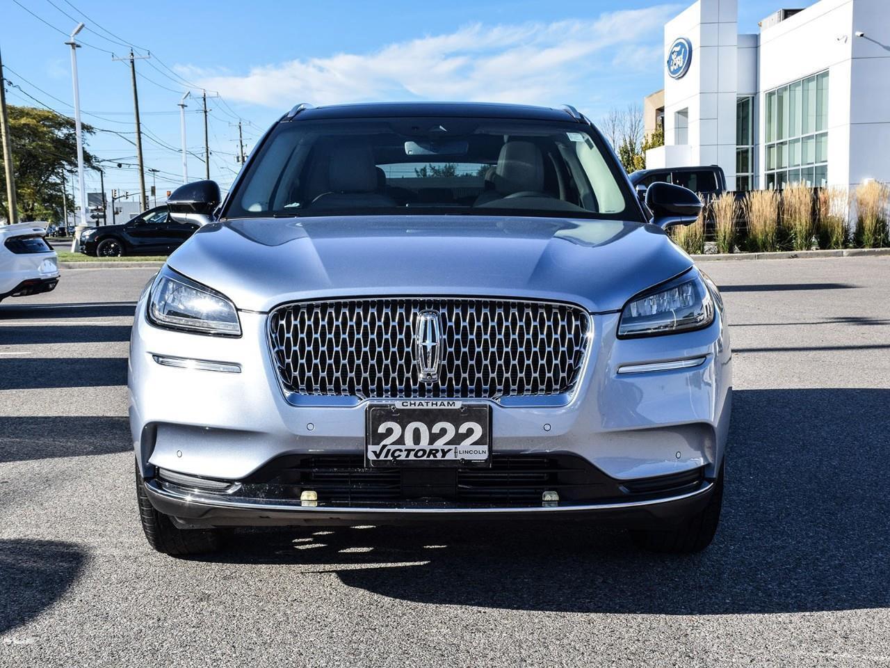 2022 Lincoln Corsair Reserve Panoramic Sunroof   ACC + Lane Keeping Photo