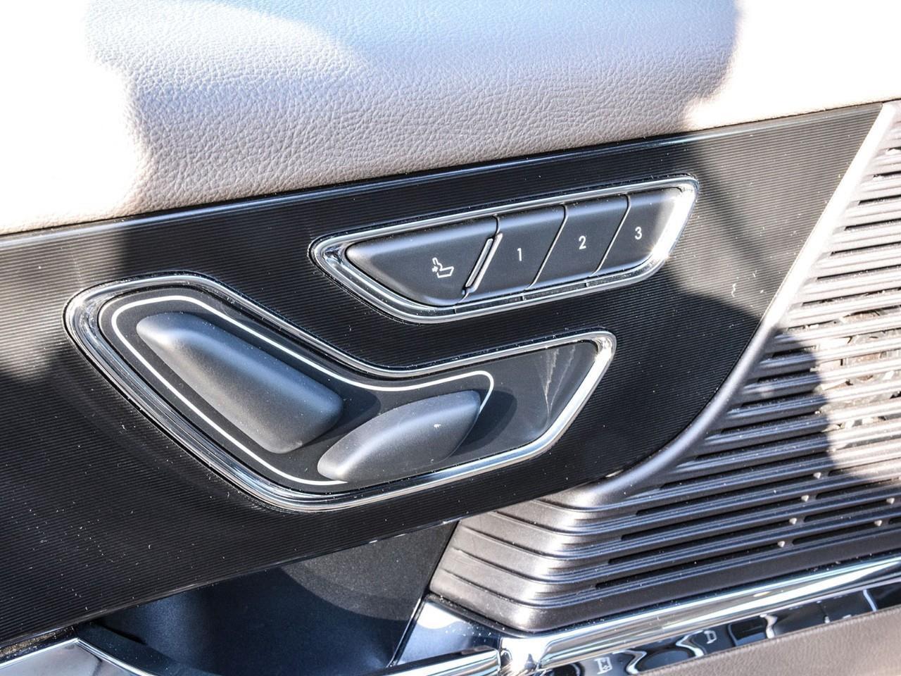 2022 Lincoln Corsair Reserve Panoramic Sunroof   ACC + Lane Keeping Photo