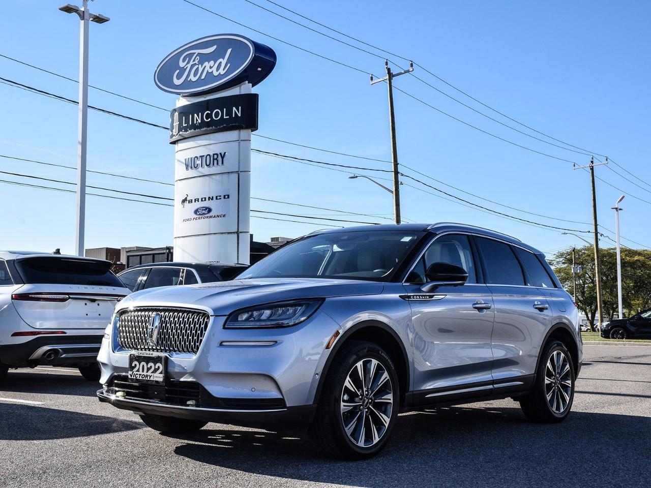 2022 Lincoln Corsair Reserve Panoramic Sunroof   ACC + Lane Keeping Photo