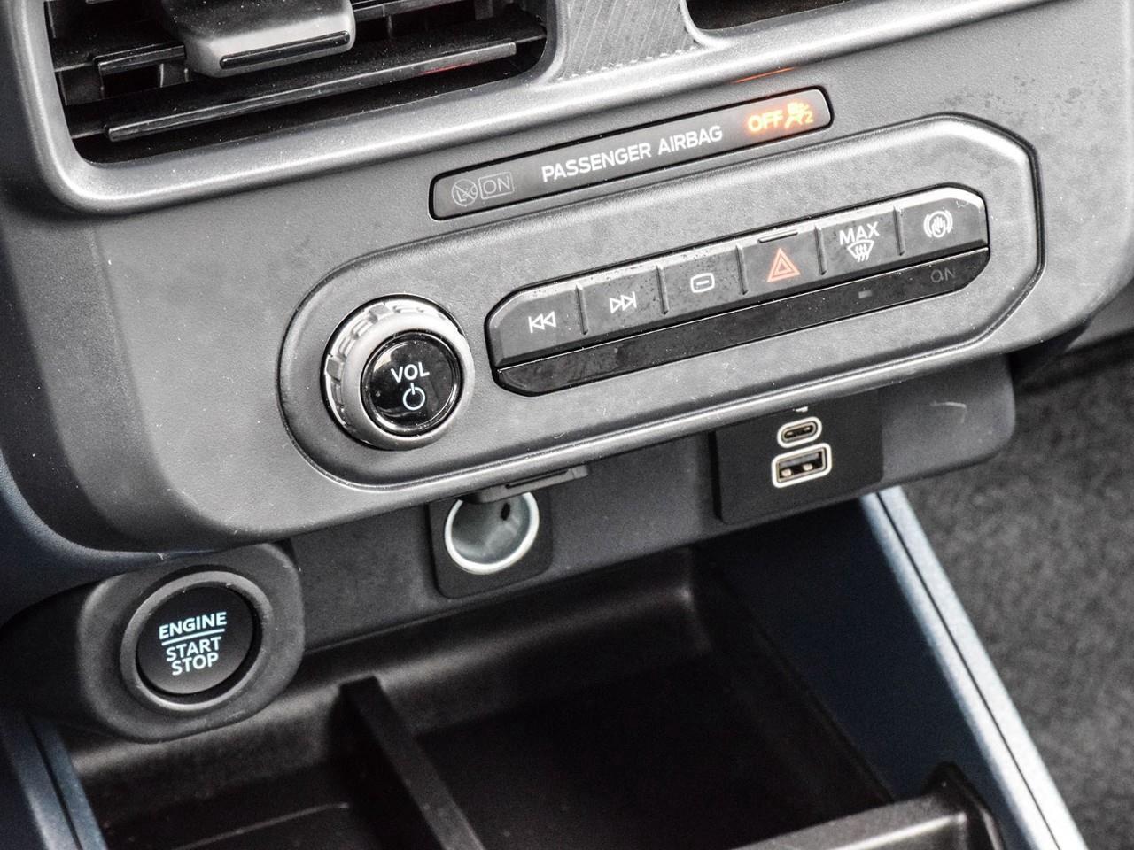 2025 Ford Maverick XLT 4.99% up to 84 Months O.A.C   Lease Me! Photo