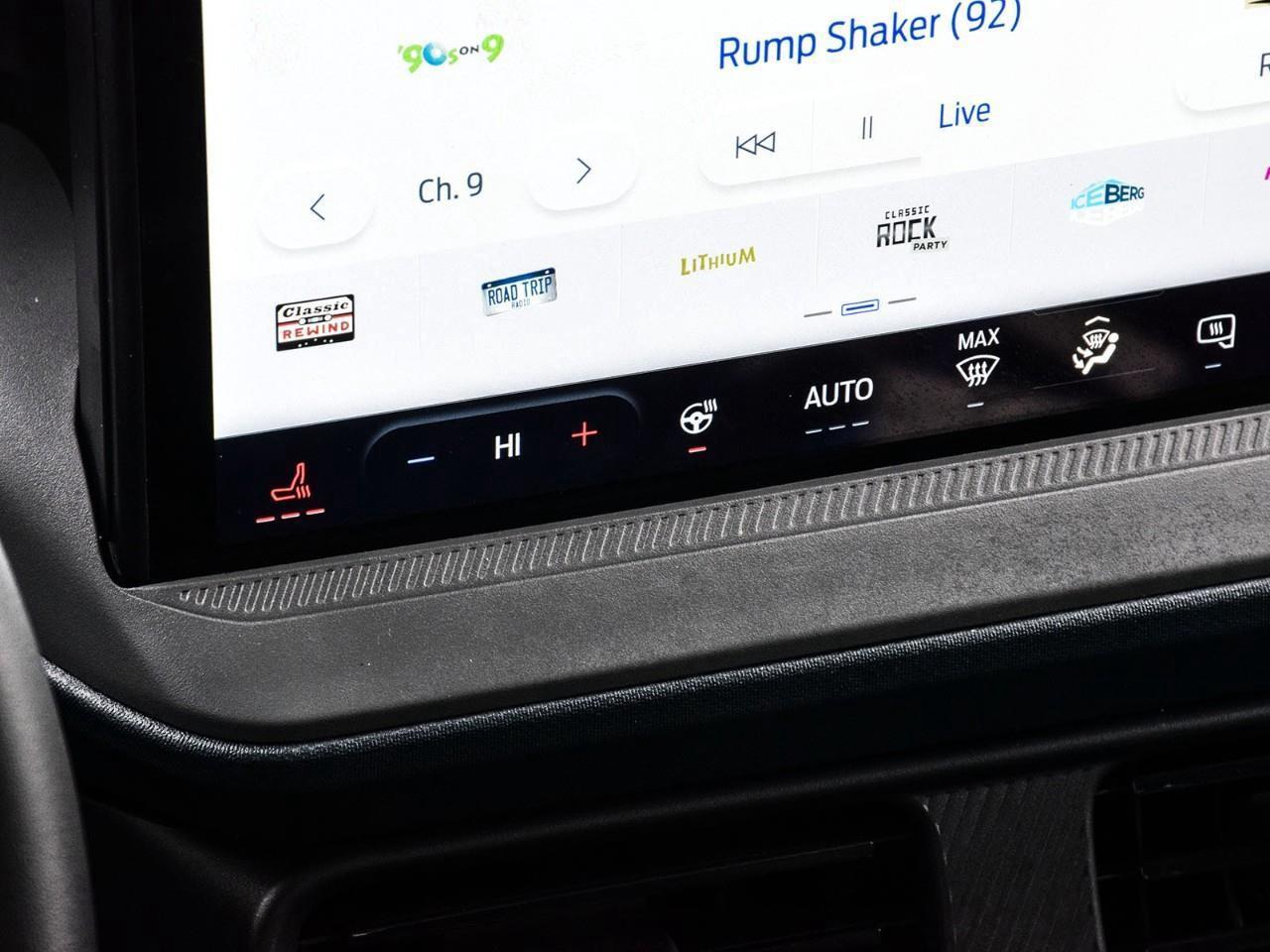 2025 Ford Maverick XLT 4.99% up to 84 Months O.A.C   Lease Me! Photo