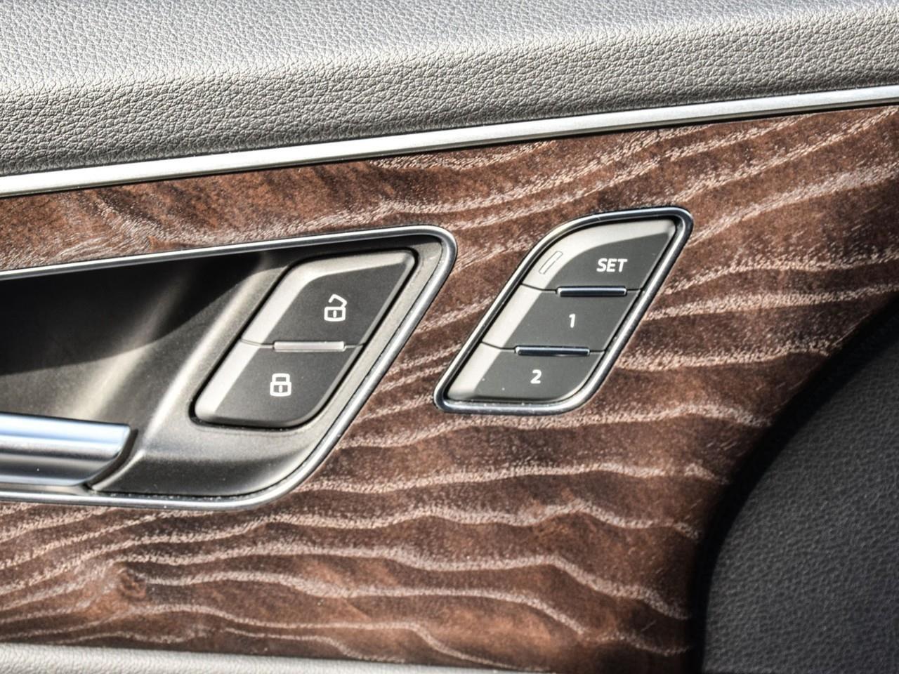 2020 Audi Q7 55 Progressiv Panoramic Sunroof   Heated Leather S Photo