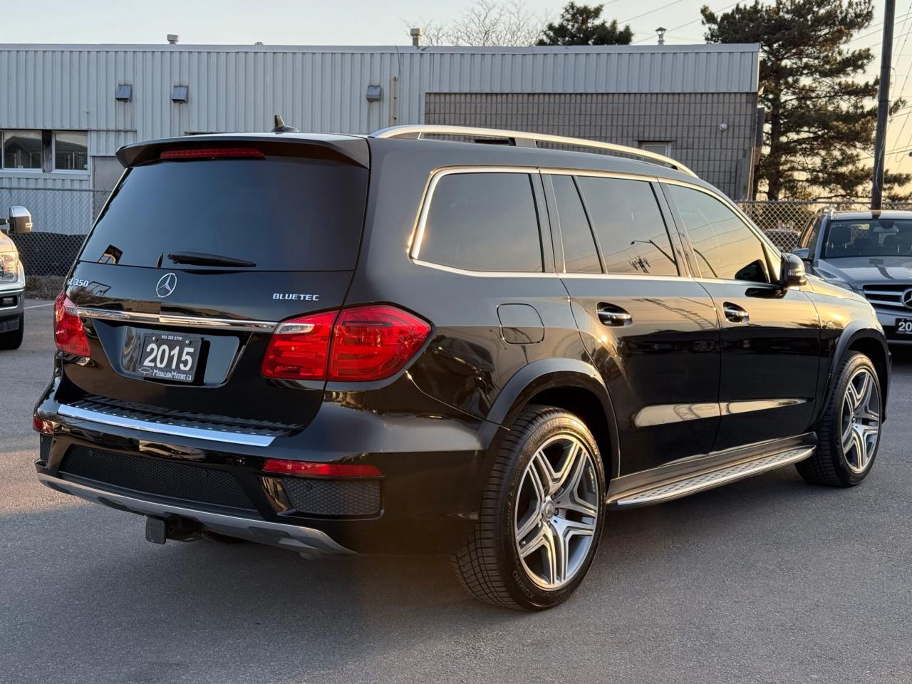 2015 Mercedes-Benz GL-Class GL 350 BlueTEC 4MATIC AMG PKG  ACCIDENT FREE CERTI Photo4