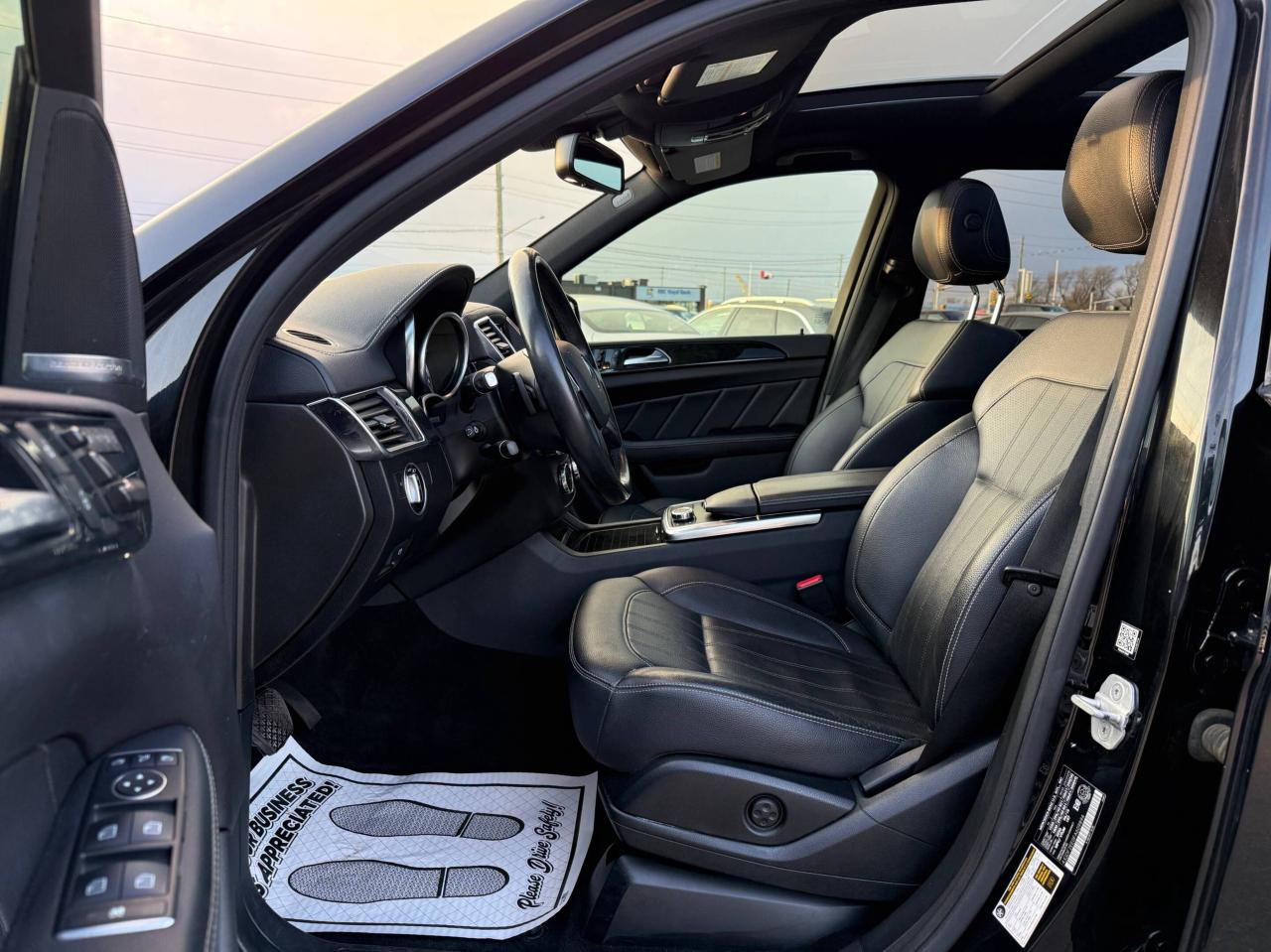 2015 Mercedes-Benz GL-Class GL 350 BlueTEC 4MATIC AMG PKG  ACCIDENT FREE CERTI Photo