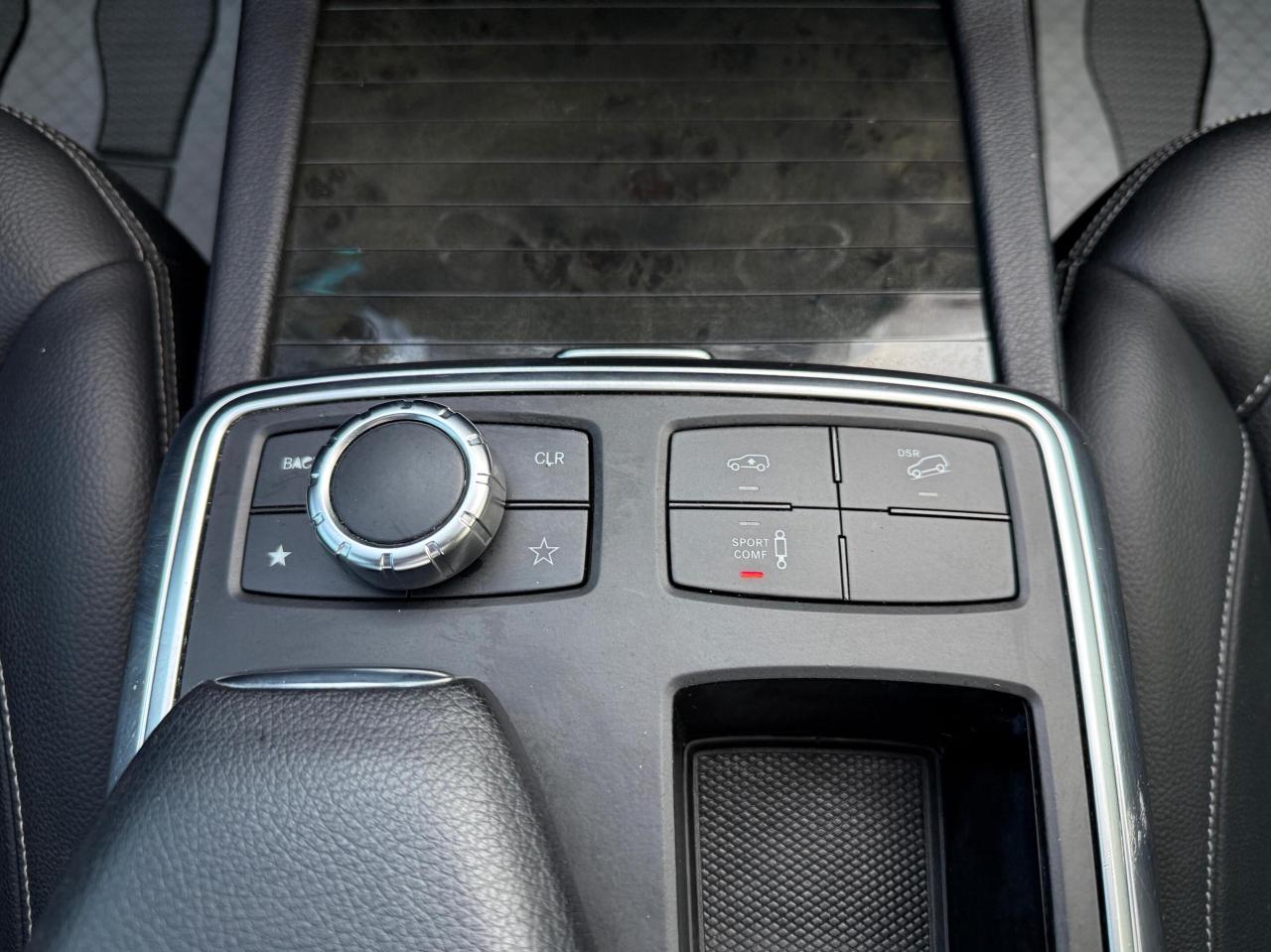 2015 Mercedes-Benz GL-Class GL 350 BlueTEC 4MATIC AMG PKG  ACCIDENT FREE CERTI Photo