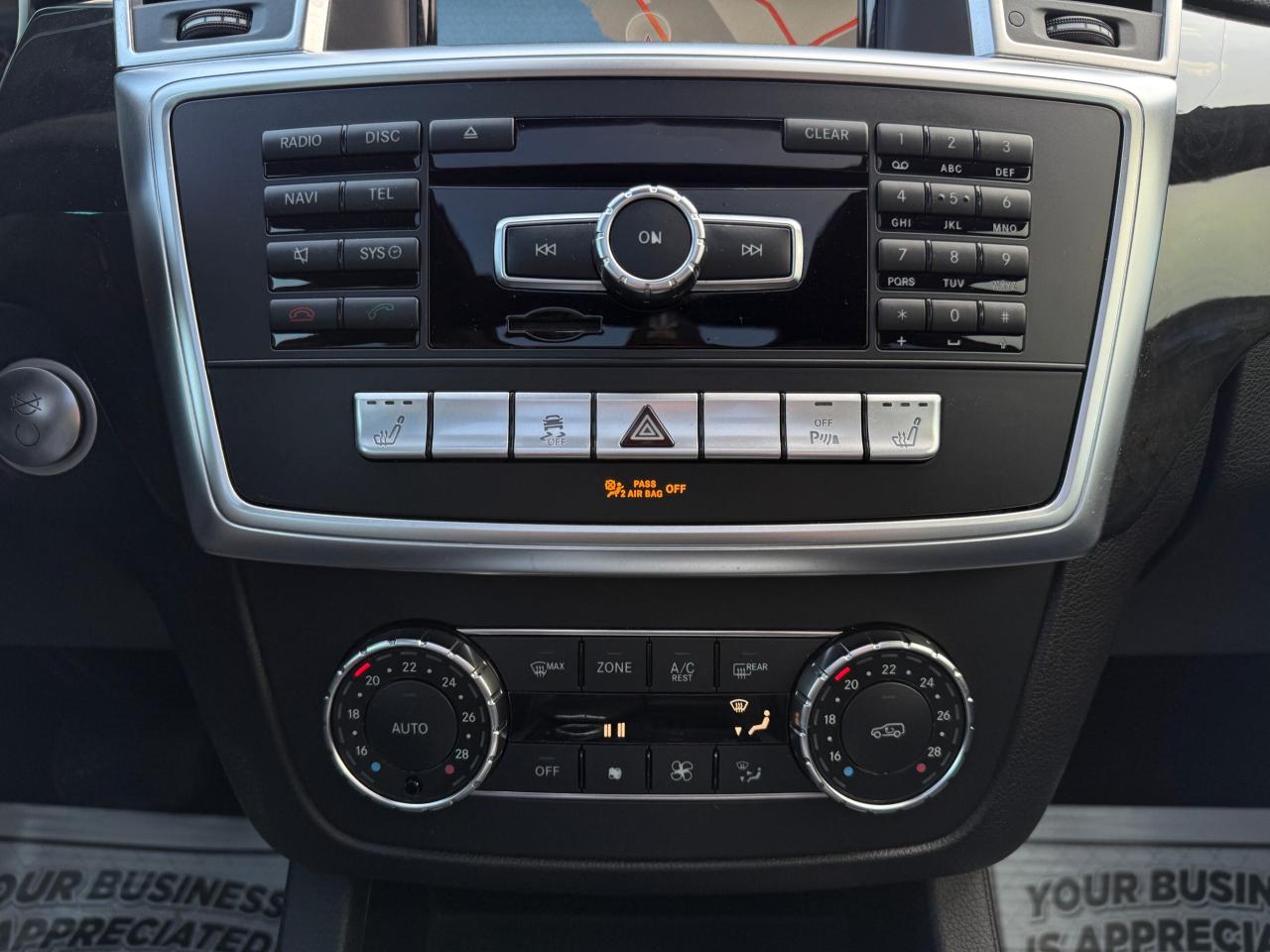 2015 Mercedes-Benz GL-Class GL 350 BlueTEC 4MATIC AMG PKG  ACCIDENT FREE CERTI Photo