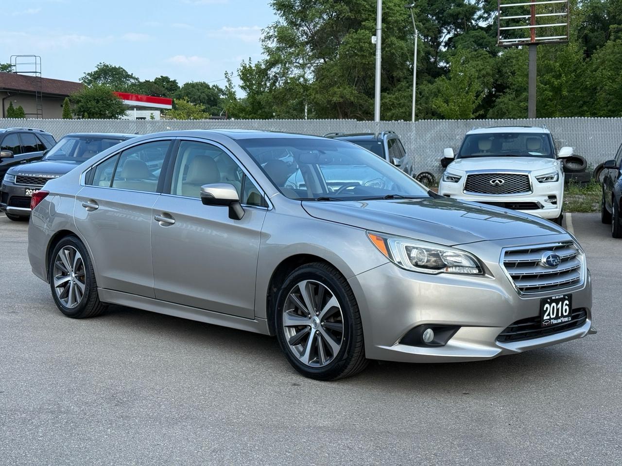 2016 Subaru Legacy 3.6R Limited  ACCIDENT FREE 1-OWNER CERTIFIED Photo2