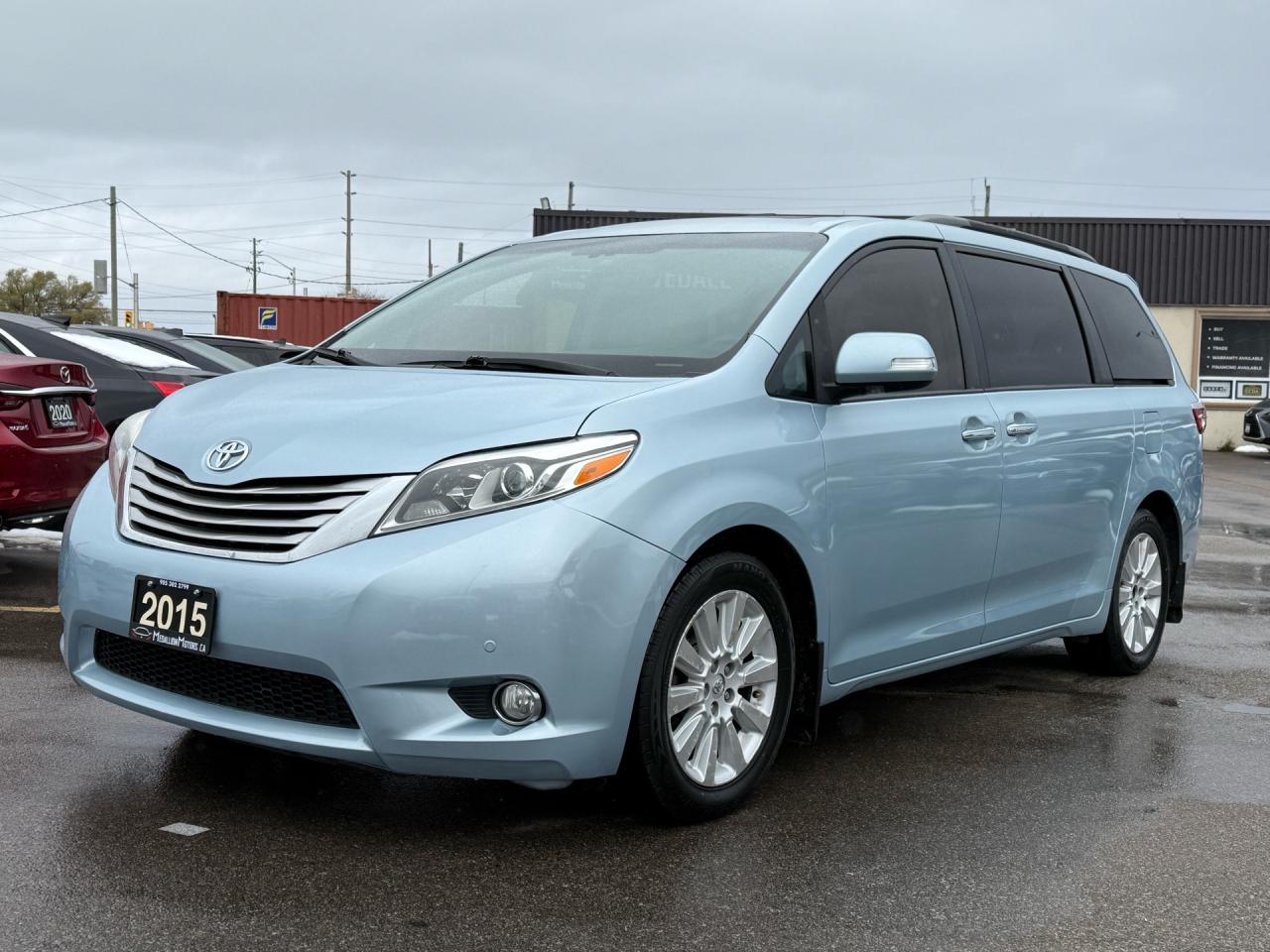 2015 Toyota Sienna XLE Limited 7-Pass AWD  ACCIDENT FREE DVD CERTIFIE Photo