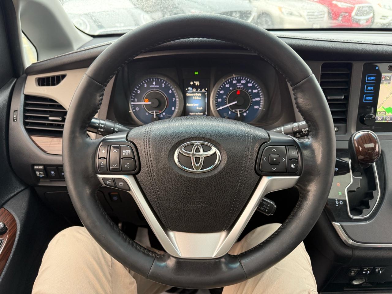 2015 Toyota Sienna XLE Limited 7-Pass AWD  ACCIDENT FREE DVD CERTIFIE Photo