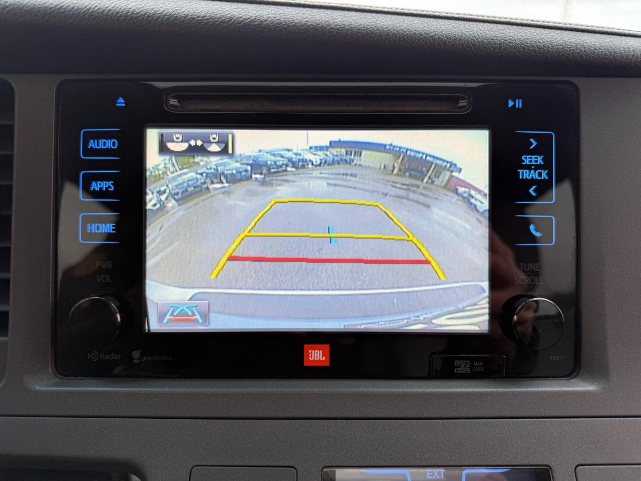 2015 Toyota Sienna XLE Limited 7-Pass AWD  ACCIDENT FREE DVD CERTIFIE Photo