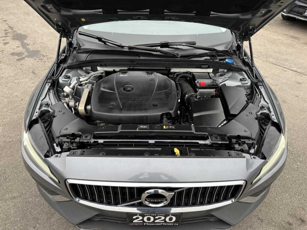 2020 Volvo S60 T6 AWD Inscription   ACCIDENT FREE   MINT Photo