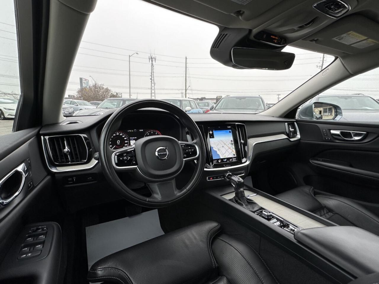 2020 Volvo S60 T6 AWD Inscription   ACCIDENT FREE   MINT Photo