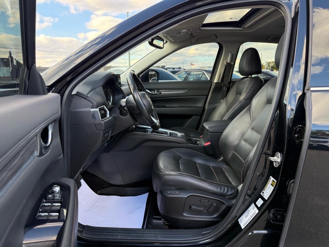 2019 Mazda CX-5 GT w/Turbo AWD  ACCIDENT FREE CERTIFIED Photo