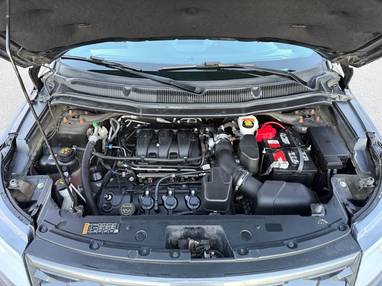 2019 Ford Explorer XLT 4WD  ACCIDENT FREE 7SEATS FORD SERVICED Photo