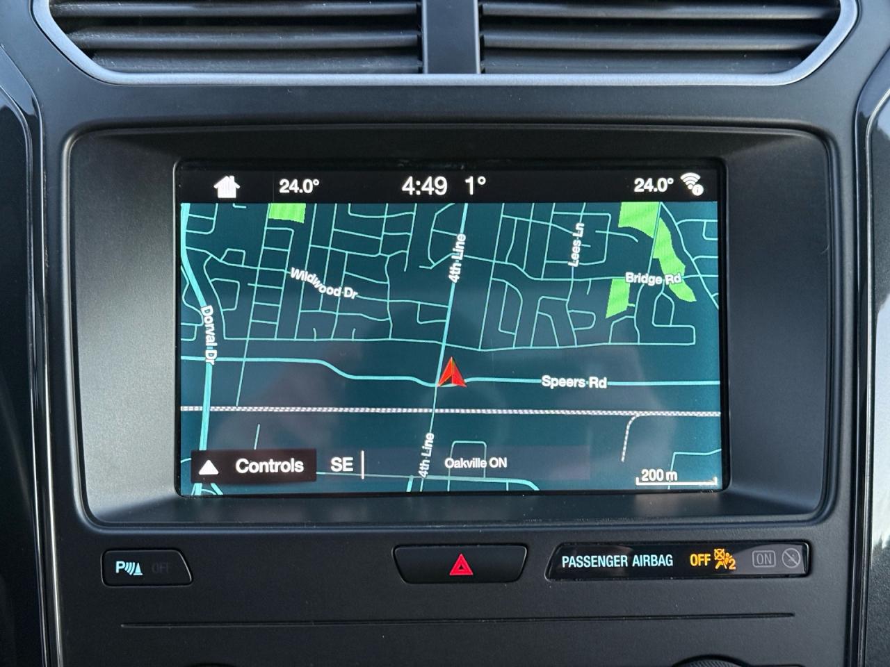 2019 Ford Explorer XLT 4WD  ACCIDENT FREE 7SEATS FORD SERVICED Photo