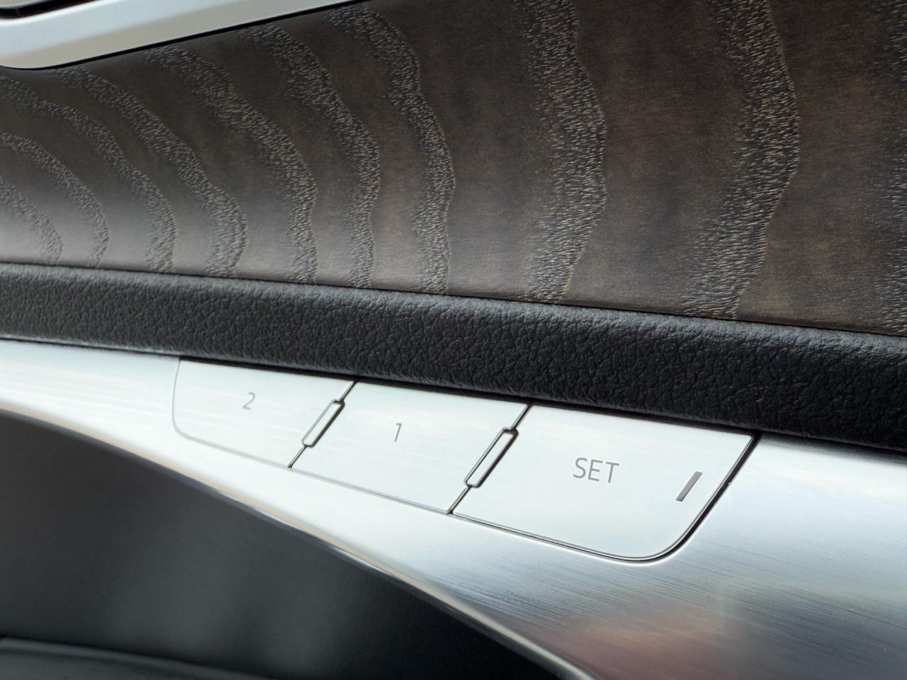 2022 Audi A6 Sedan Technik 55 TFSI quattro  S-LINE ACCIDENT FREE 1-OW Photo