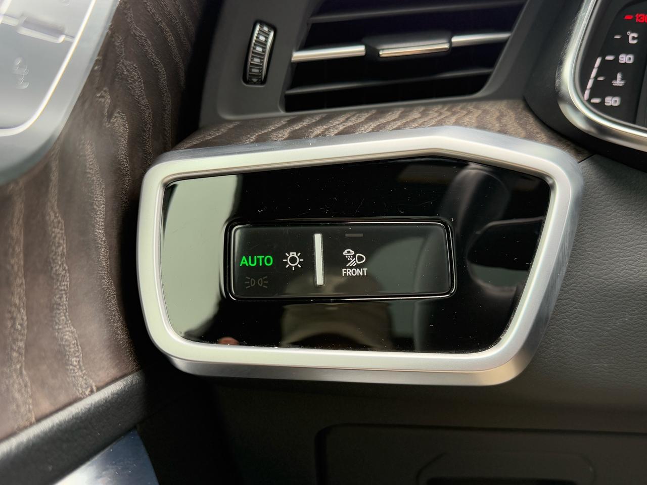 2022 Audi A6 Sedan Technik 55 TFSI quattro  S-LINE ACCIDENT FREE 1-OW Photo