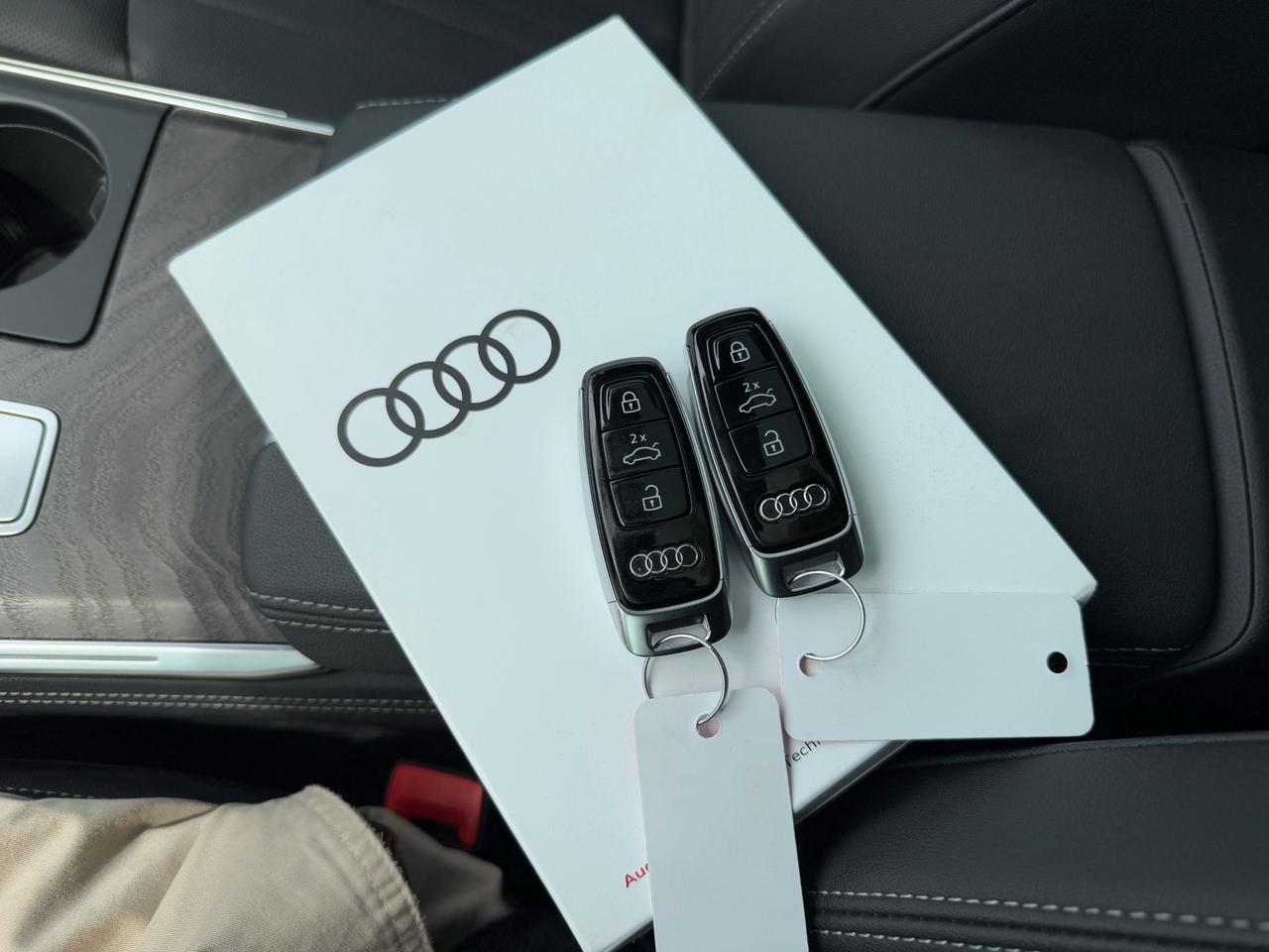 2022 Audi A6 Sedan Technik 55 TFSI quattro  S-LINE ACCIDENT FREE 1-OW Photo