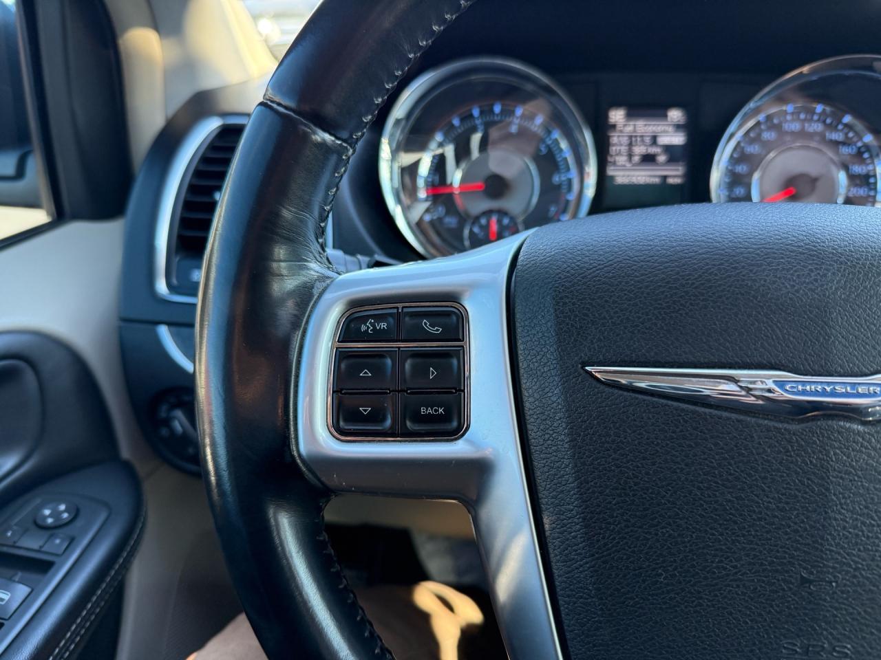 2012 Chrysler Town & Country 4DR WGN TOURING Photo