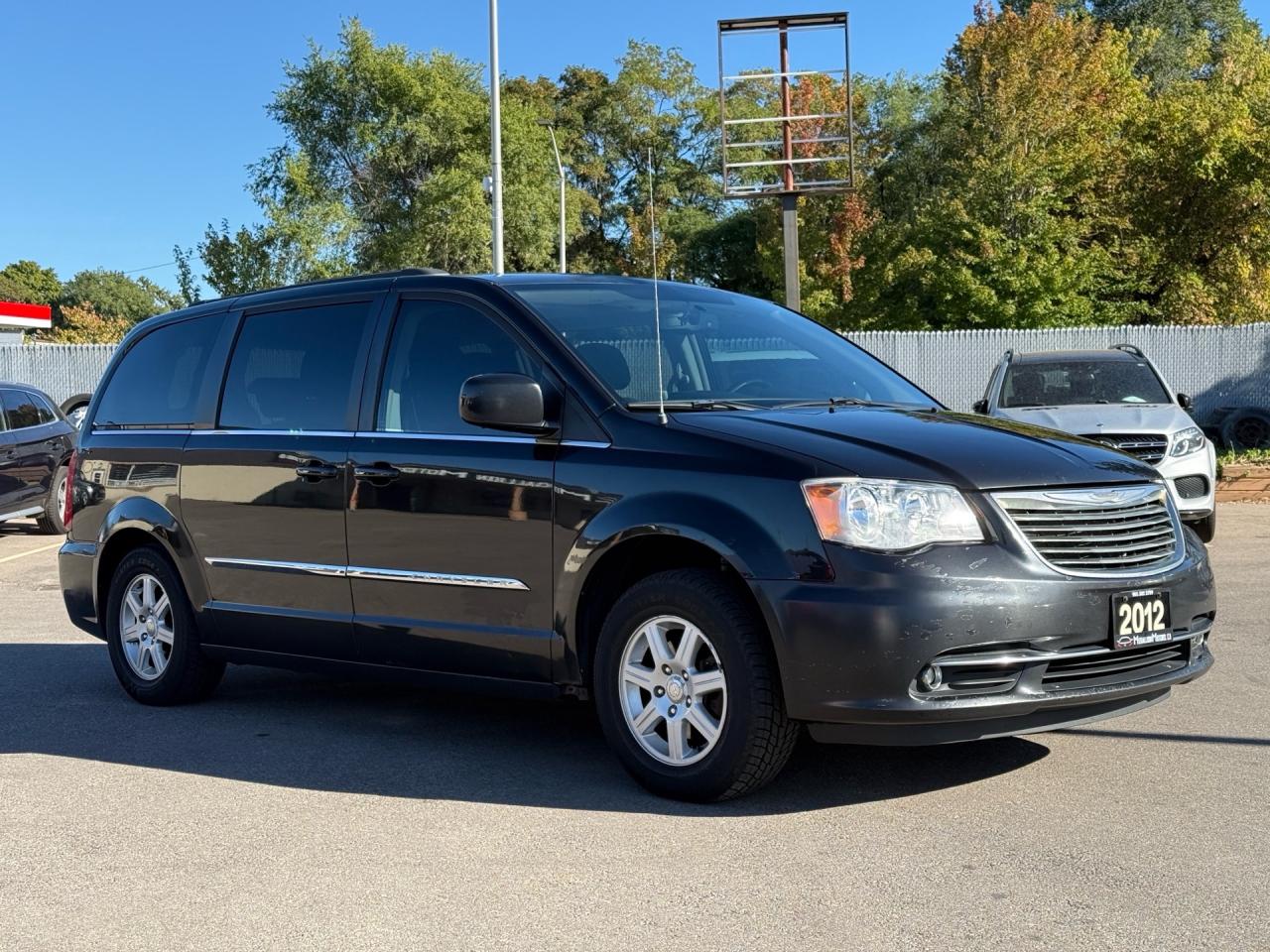 2012 Chrysler Town & Country 4DR WGN TOURING Photo