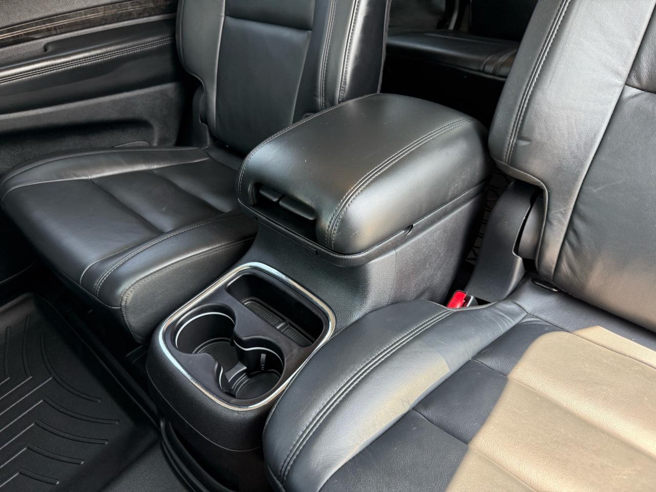 2015 Dodge Durango Limited AWD  ACCIDENT FREE CERTIFIED Photo