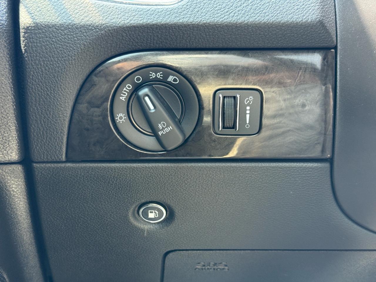 2015 Dodge Durango Limited AWD  ACCIDENT FREE CERTIFIED Photo