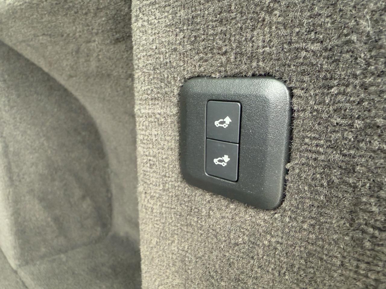 2019 Land Rover Range Rover Sport V6 Supercharged HSE ACCIDENT FREE CERTIFIED MINT Photo