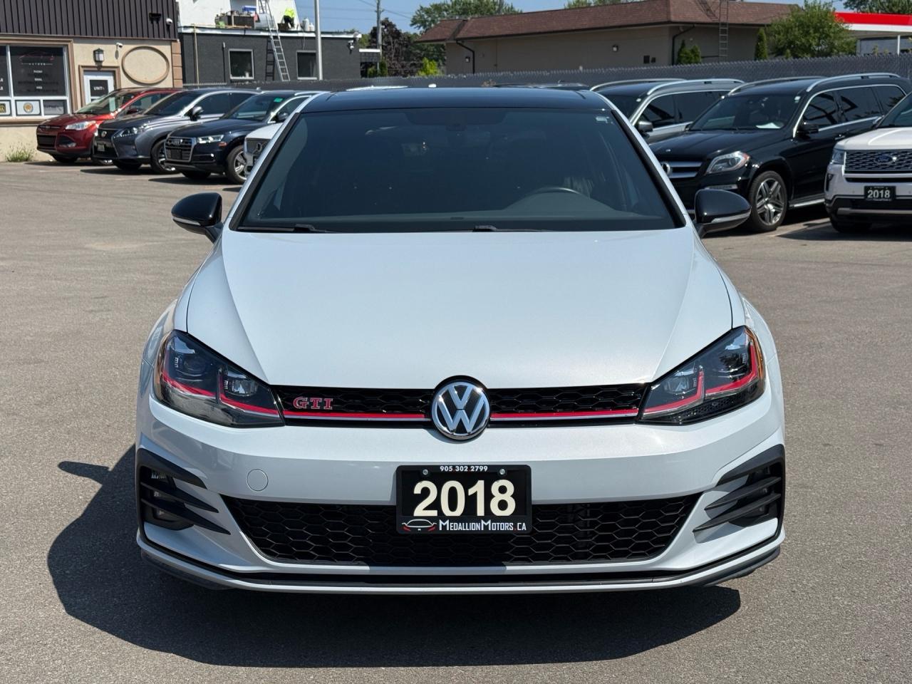 2018 Volkswagen Golf GTI Autobahn 5-door DSG  ACCIDENT FREE 1-OWNER Photo