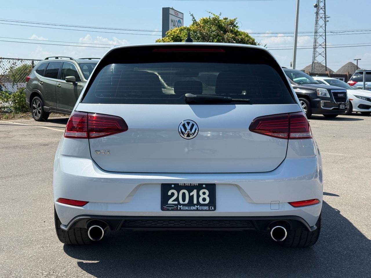 2018 Volkswagen Golf GTI Autobahn 5-door DSG  ACCIDENT FREE 1-OWNER Photo