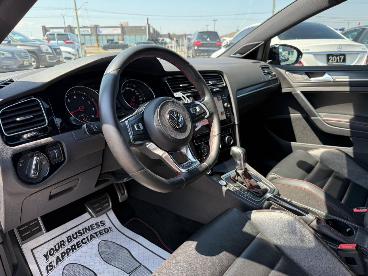 2018 Volkswagen Golf GTI Autobahn 5-door DSG  ACCIDENT FREE 1-OWNER Photo