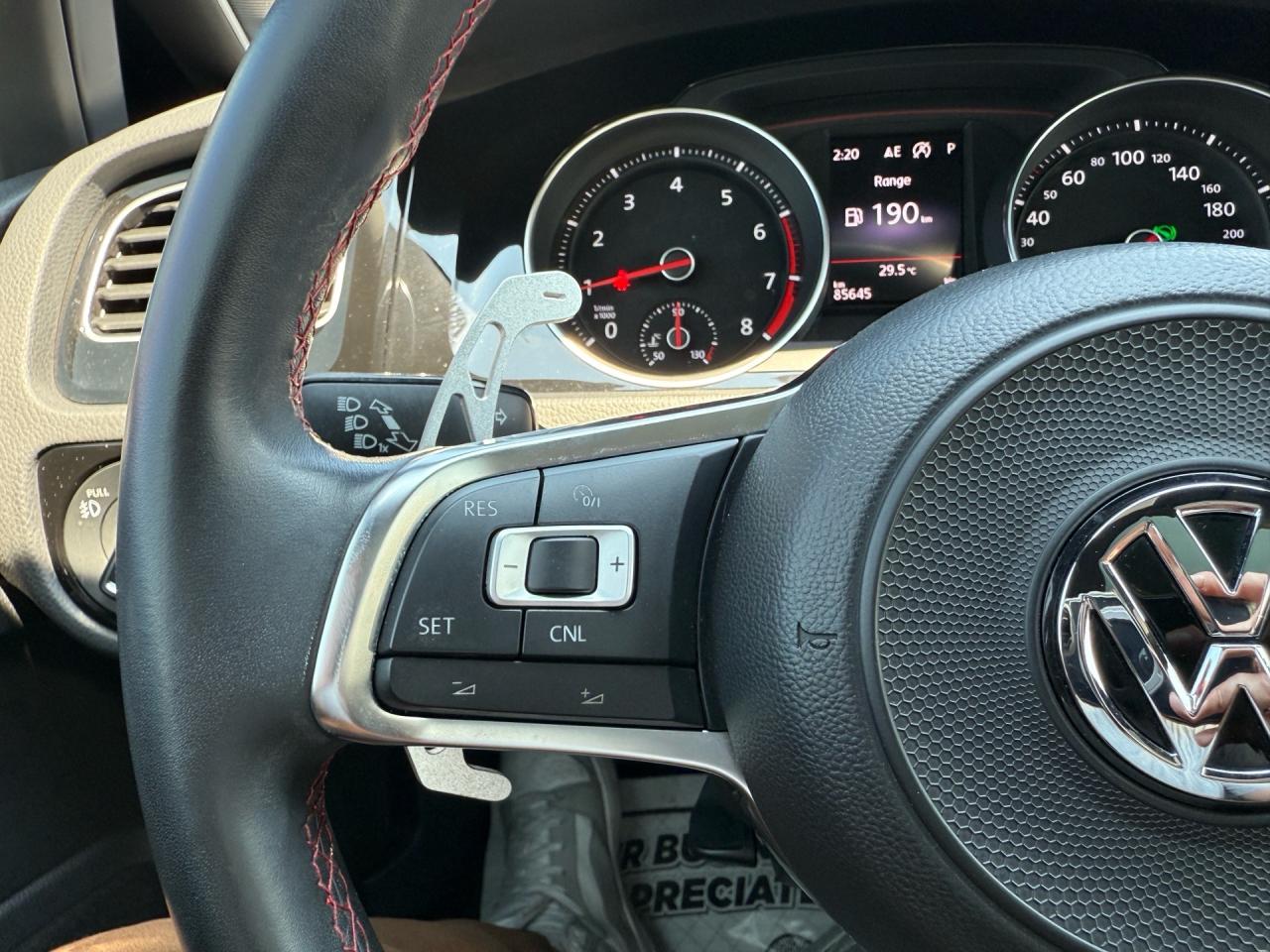 2018 Volkswagen Golf GTI Autobahn 5-door DSG  ACCIDENT FREE 1-OWNER Photo