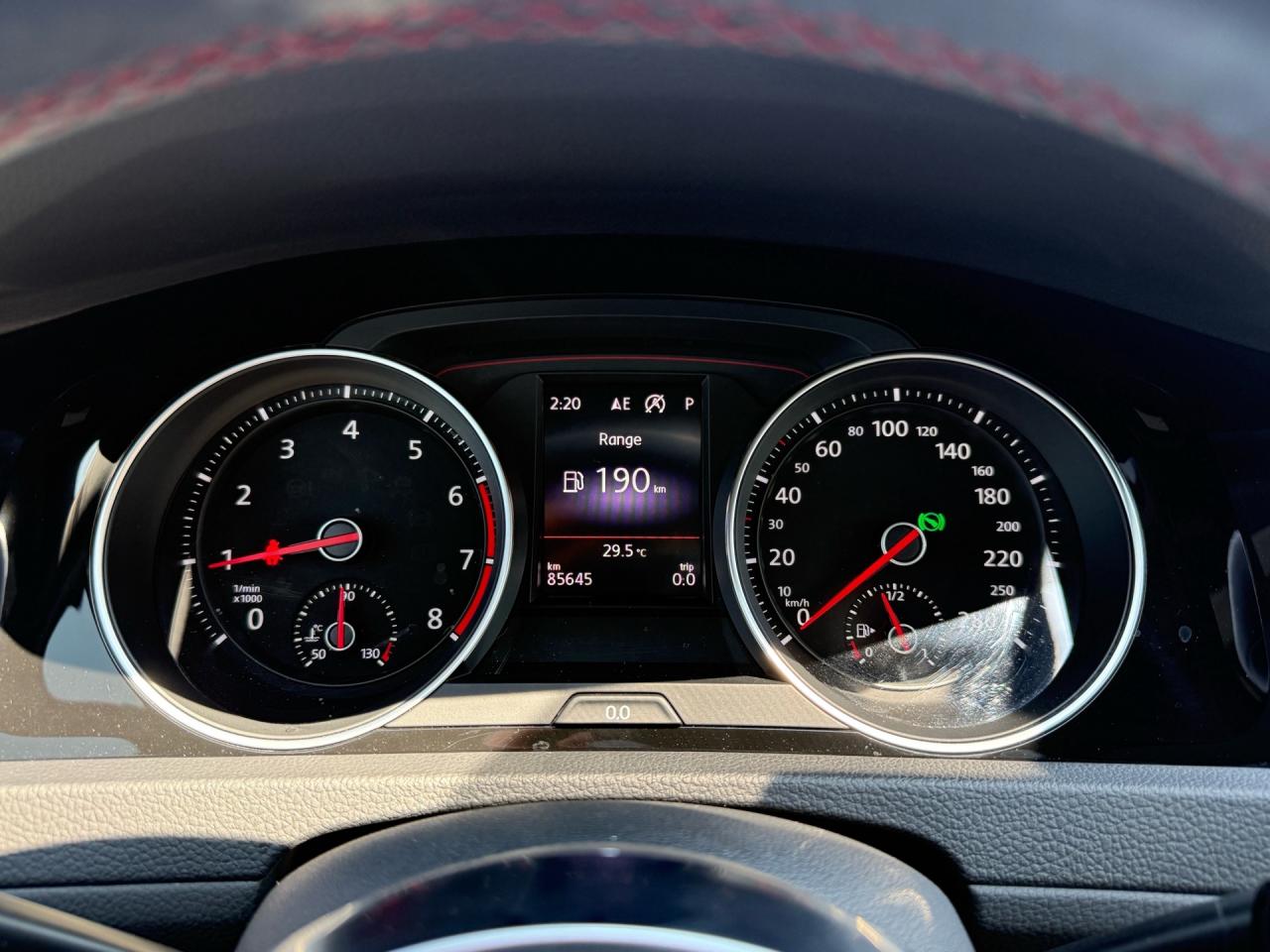 2018 Volkswagen Golf GTI Autobahn 5-door DSG  ACCIDENT FREE 1-OWNER Photo