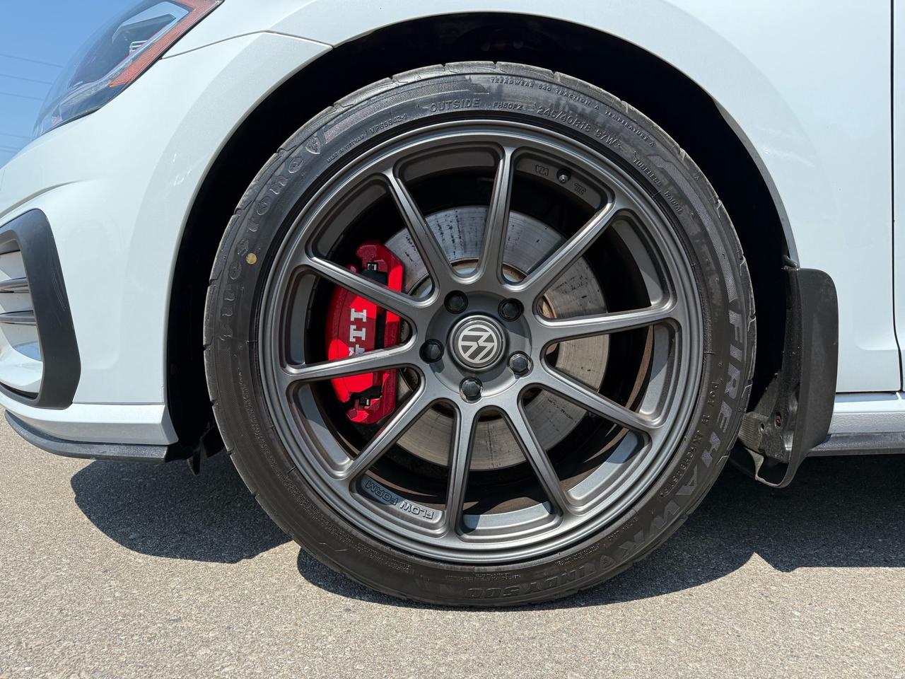 2018 Volkswagen Golf GTI Autobahn 5-door DSG  ACCIDENT FREE 1-OWNER CERTIFI Photo