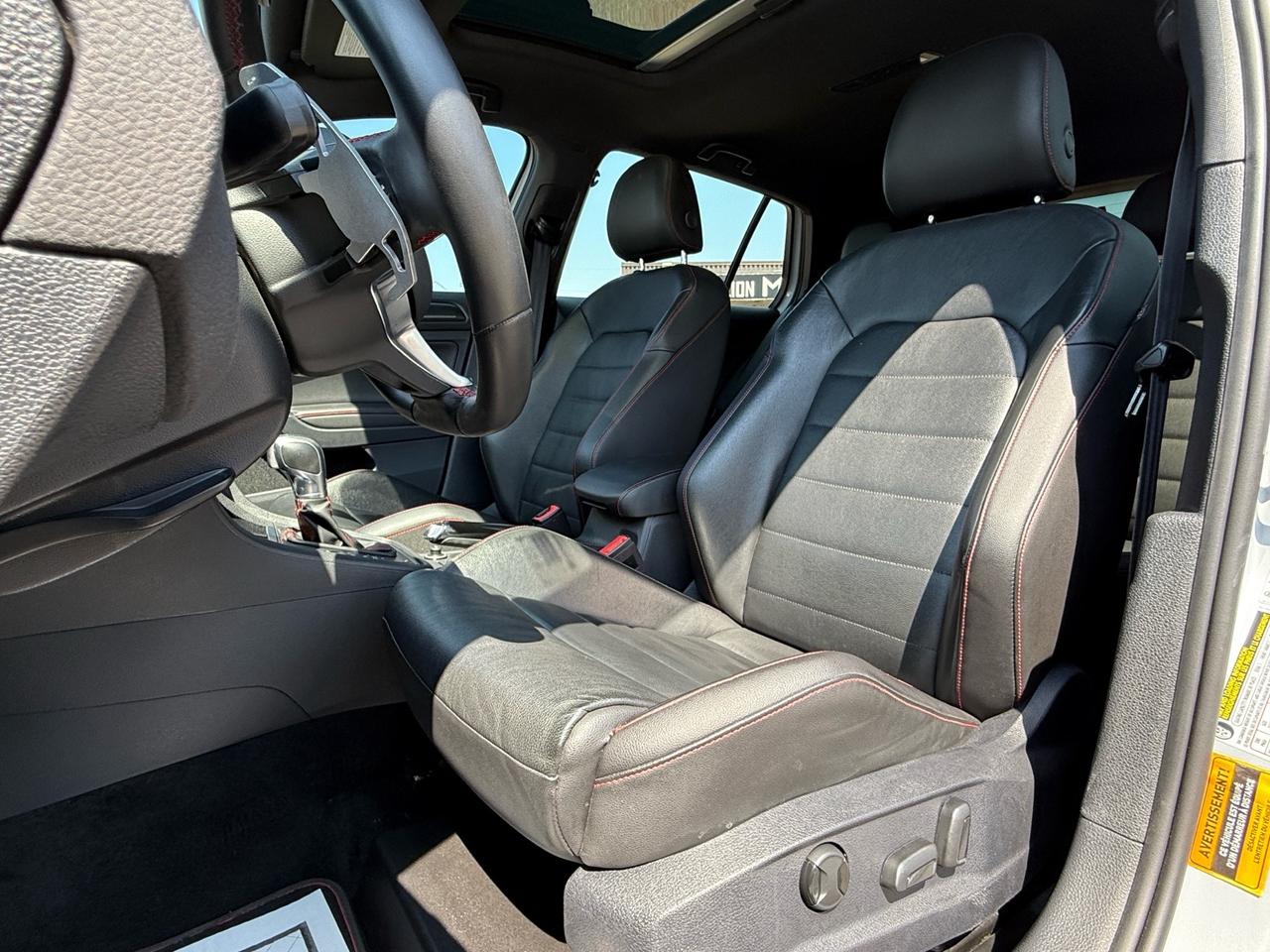 2018 Volkswagen Golf GTI Autobahn 5-door DSG  ACCIDENT FREE 1-OWNER CERTIFI Photo