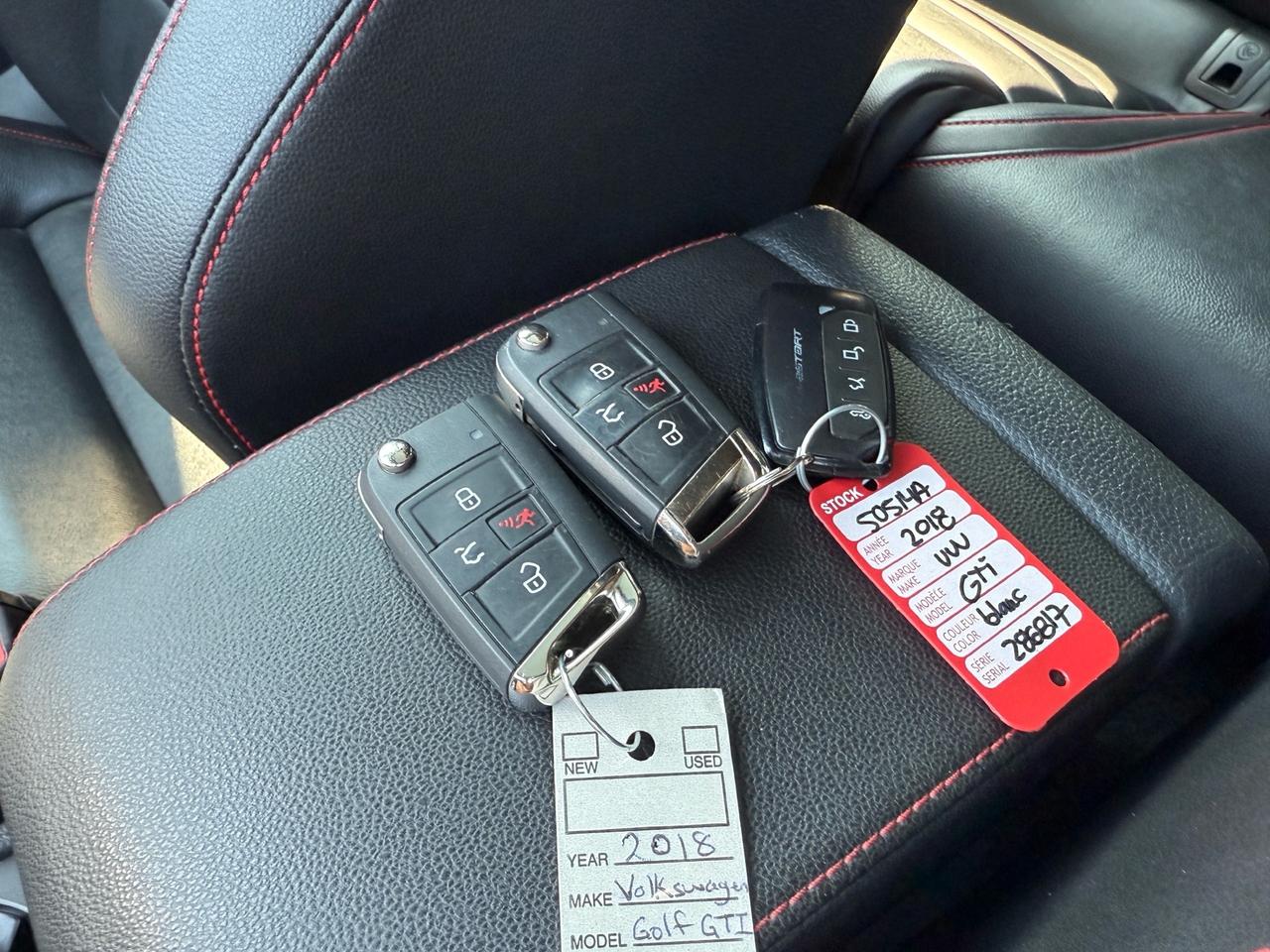 2018 Volkswagen Golf GTI Autobahn 5-door DSG  ACCIDENT FREE 1-OWNER CERTIFI Photo