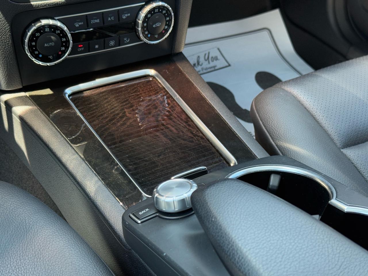 2013 Mercedes-Benz GLK-Class GLK 350 4MATIC  ACCIDENT FREE NAV R-CAMERA SUNROOF Photo