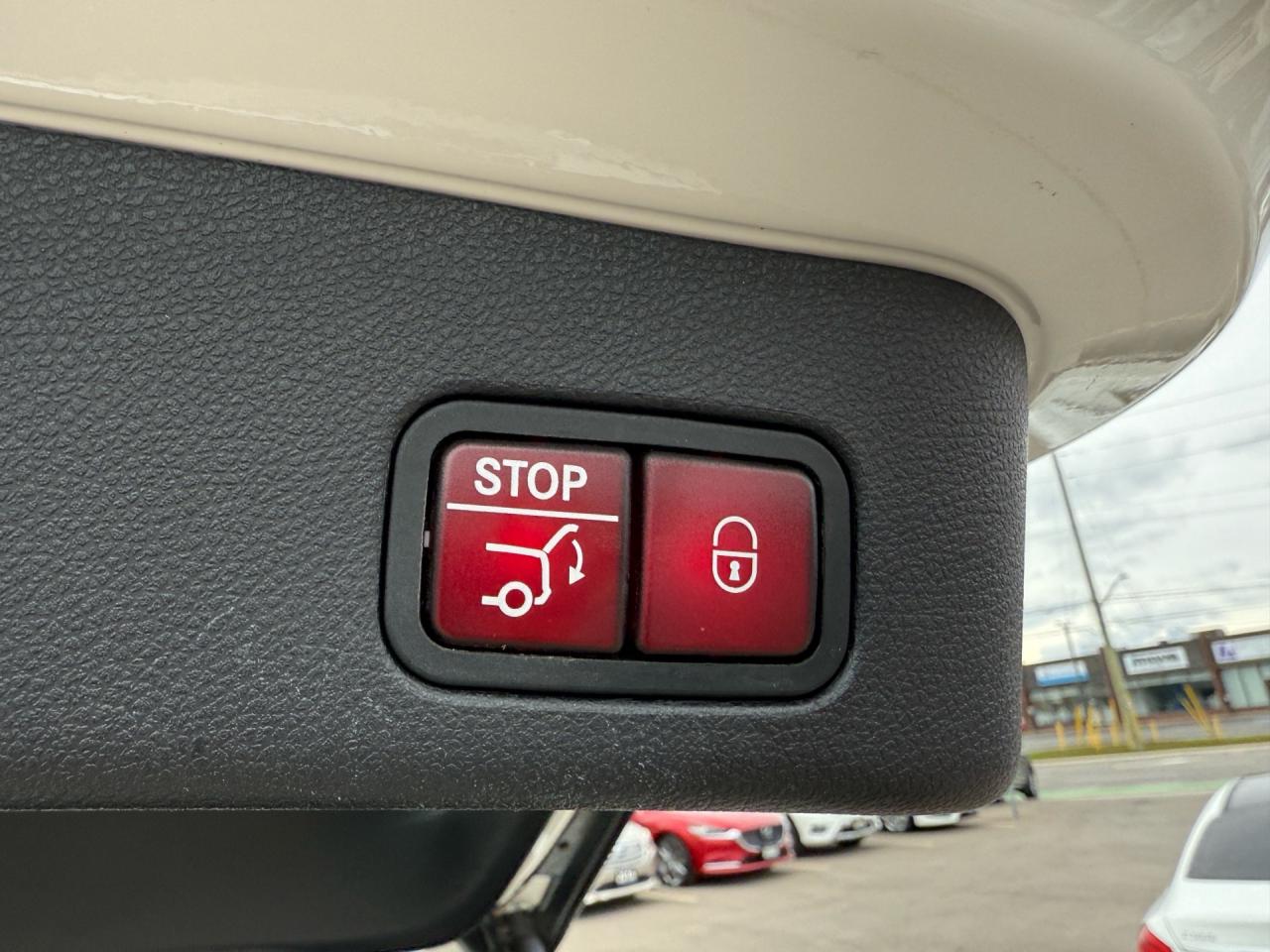 2015 Mercedes-Benz M-Class ML 350 BlueTEC  AMG PKG DISTRONIC PLUS CERTIFIED Photo