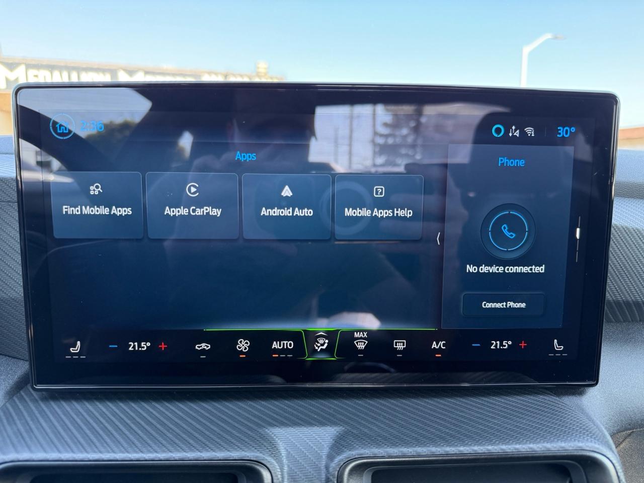 2024 Ford Mustang EcoBoost Fastback  ACCIDENT FREE MINT Photo