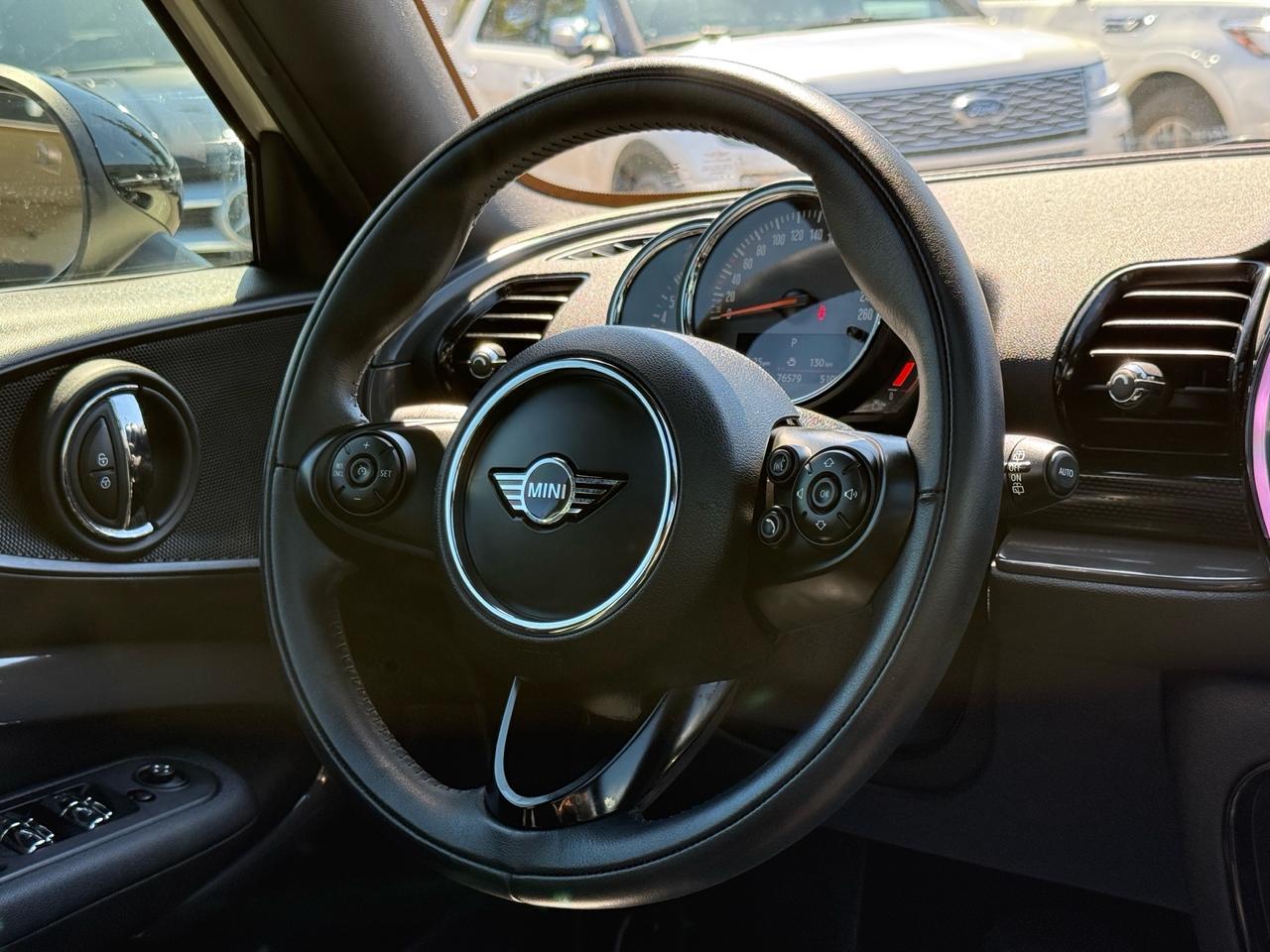 2019 MINI Clubman Cooper S ALL4  ACCIDENT FREE 1-OWNER NAVI CAM PANO Photo