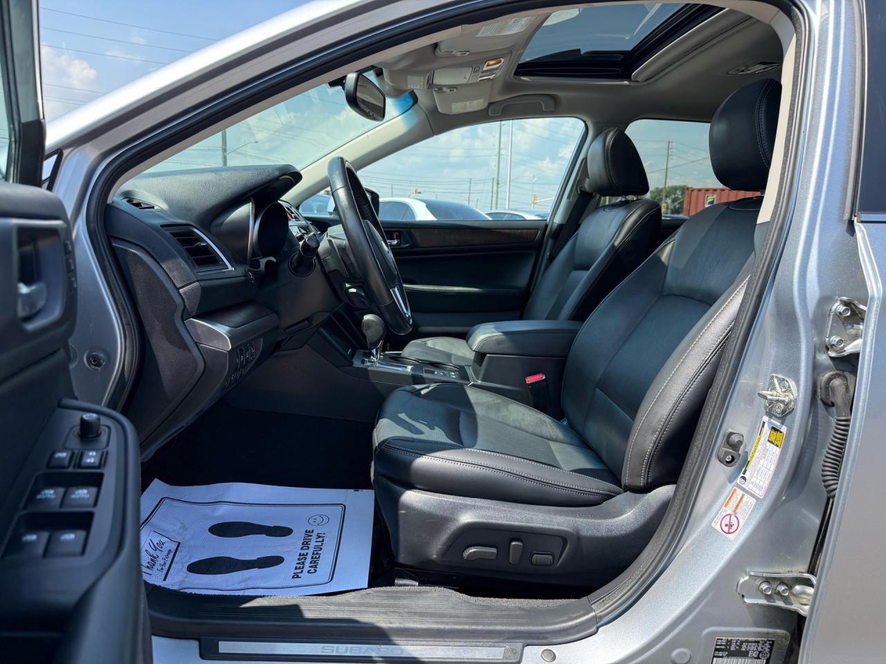 2016 Subaru Outback 3.6R Limited w/EyeSight  1-OWNER CERTIFIED Photo