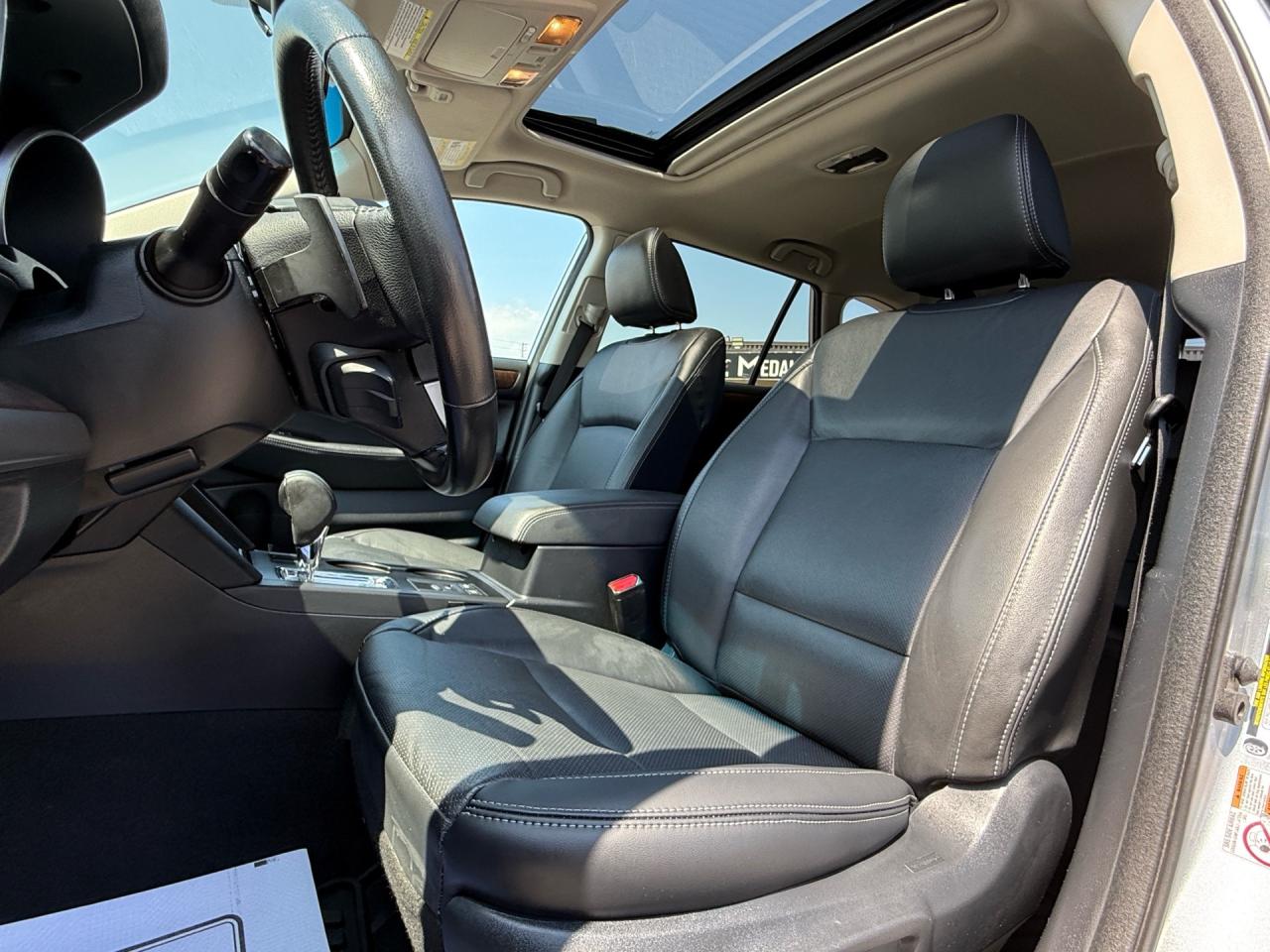 2016 Subaru Outback 3.6R Limited w/EyeSight  1-OWNER CERTIFIED Photo