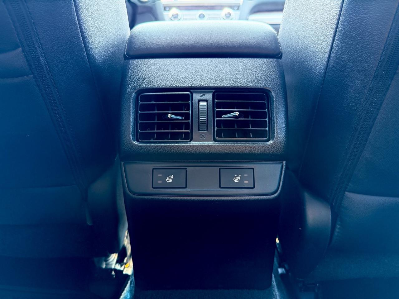 2016 Subaru Outback 3.6R Limited w/EyeSight  1-OWNER CERTIFIED Photo