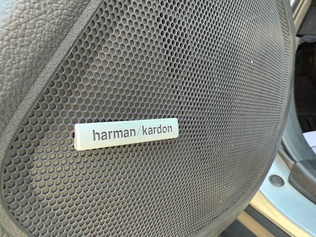 2016 Subaru Outback 3.6R Limited w/EyeSight  1-OWNER CERTIFIED Photo