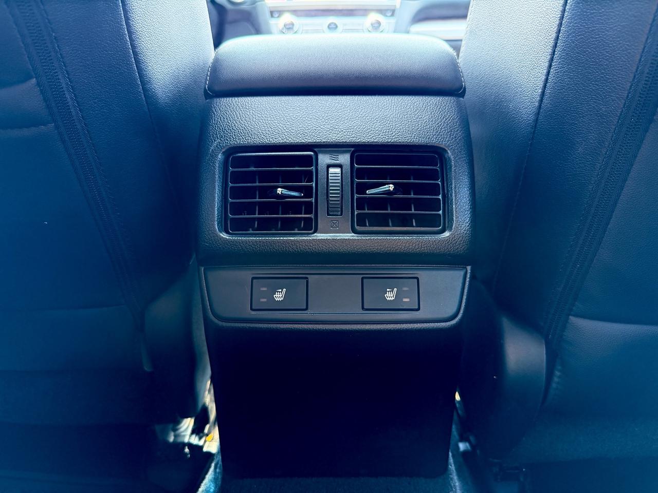 2016 Subaru Outback 3.6R Limited w/EyeSight  1-OWNER CERTIFIED Photo