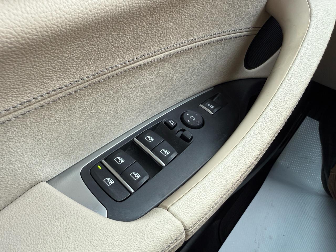 2018 BMW X3 XDrive30i Sports Activity Vehicle  ACCIDENT FREE M Photo