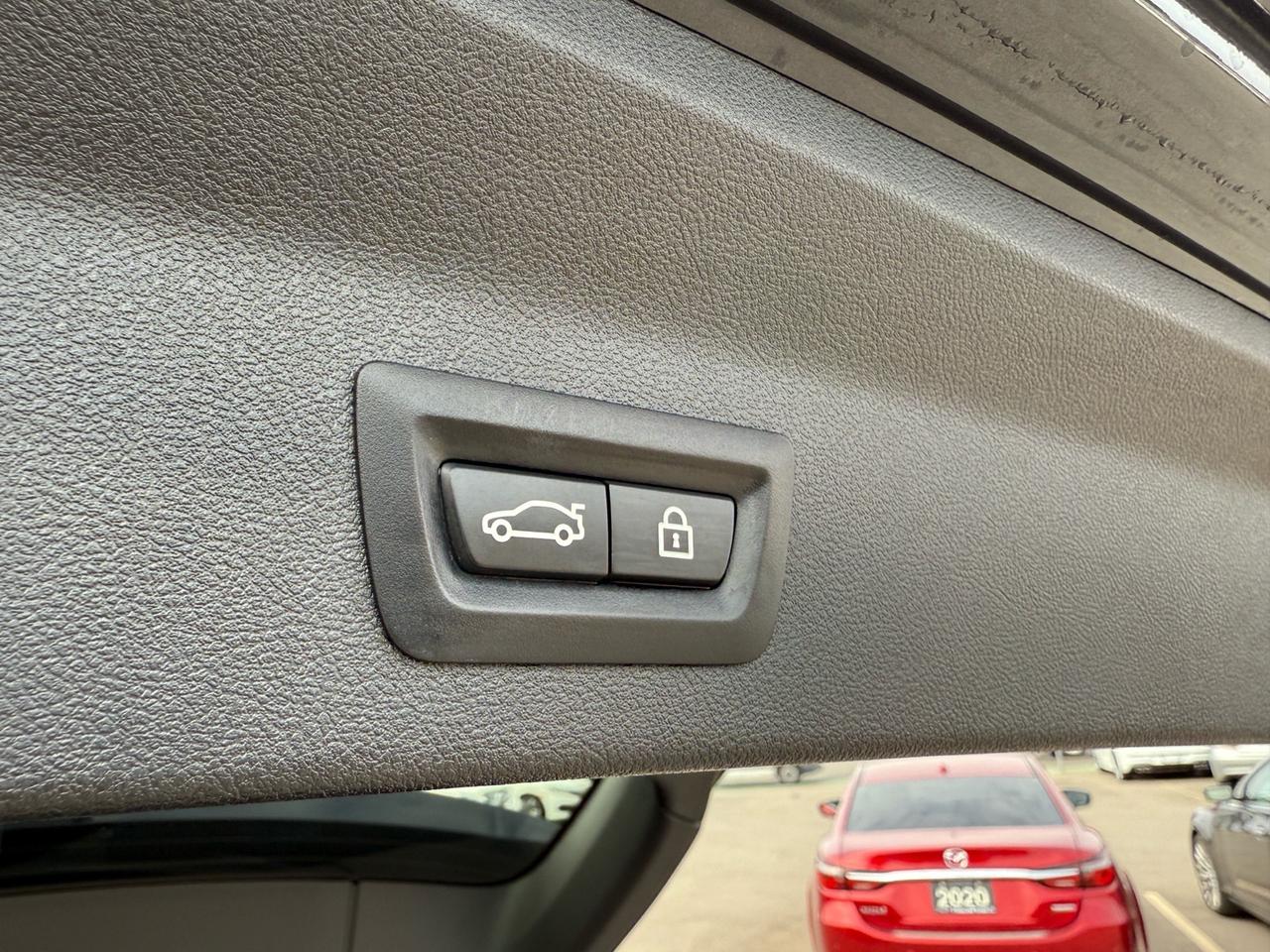 2018 BMW X3 XDrive30i Sports Activity Vehicle  ACCIDENT FREE M Photo