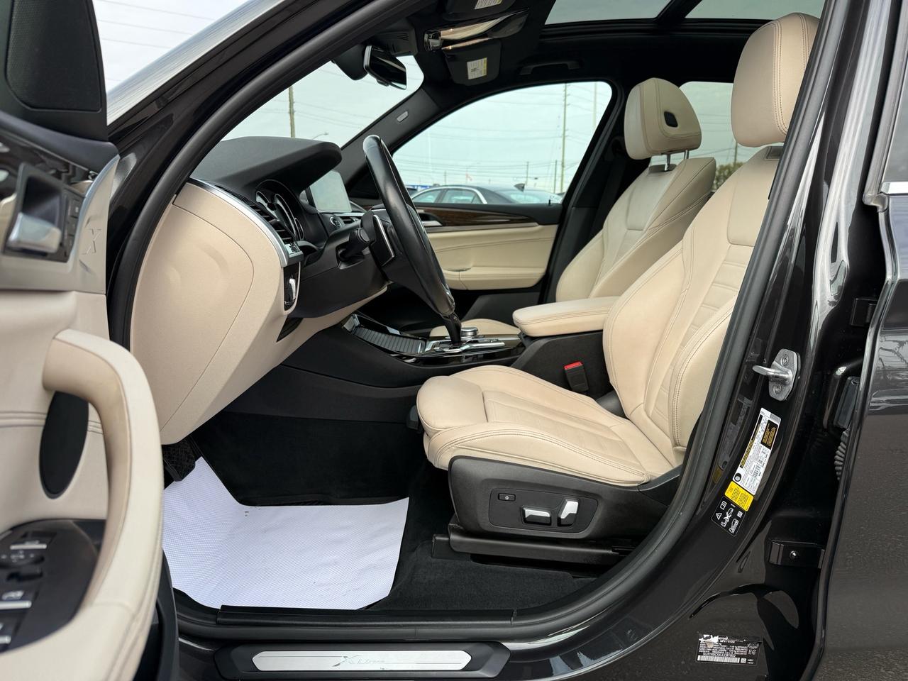 2018 BMW X3 XDrive30i Sports Activity Vehicle  ACCIDENT FREE M Photo