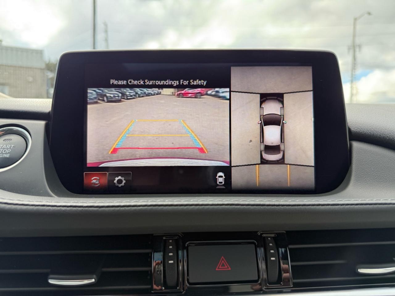 2020 Mazda MAZDA6 Signature  ACCIDENT FREE CERTIFIED Photo