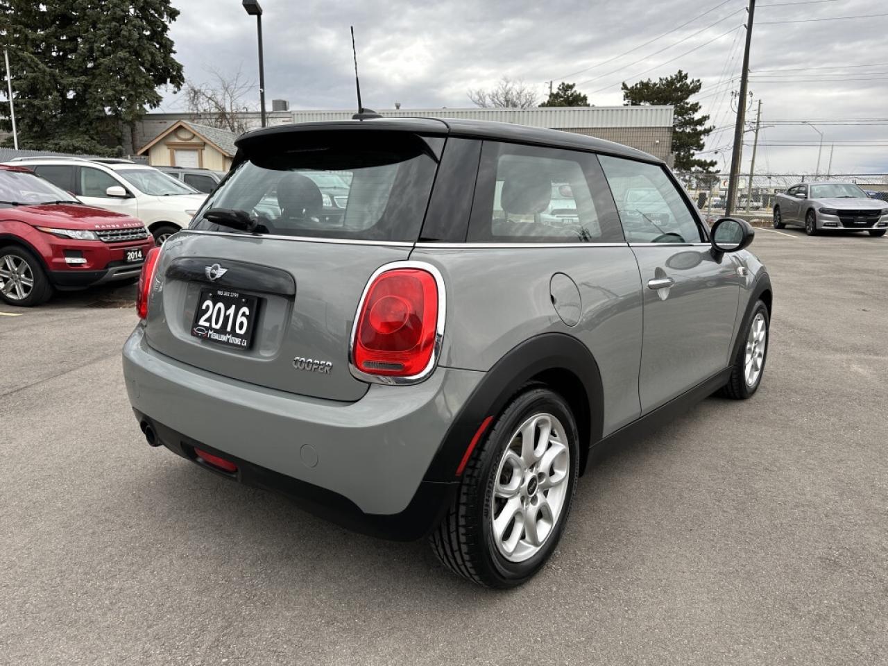 2016 MINI Cooper Hardtop 3dr Manual   Accident free   Certified Photo