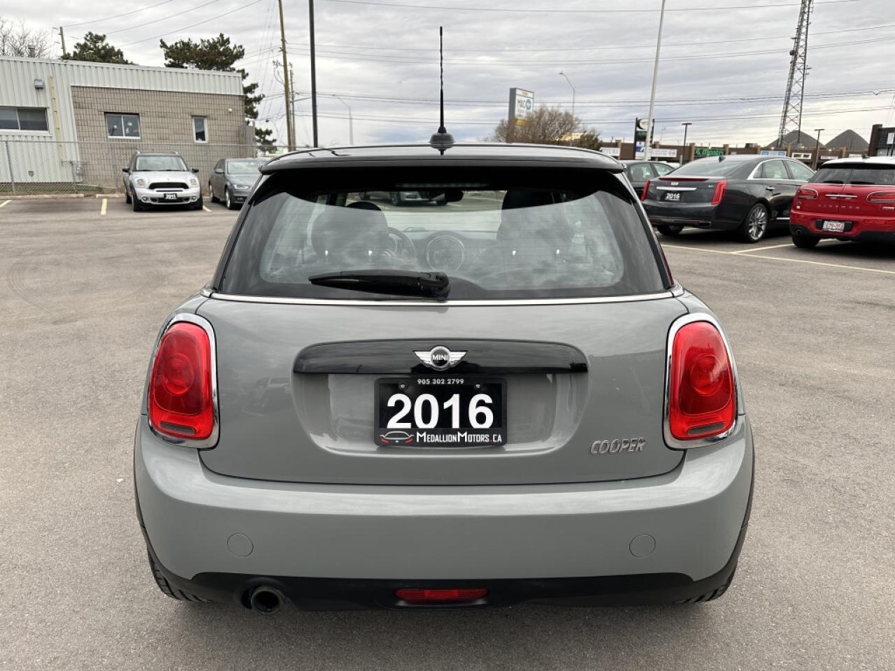 2016 MINI Cooper Hardtop 3dr Manual   Accident free   Certified Photo